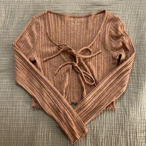 Long-Sleeve Crop Shirt | Size Medium